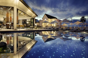 Primer hotel