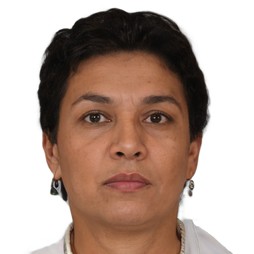 Alejandra Pastor